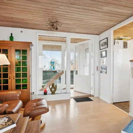 Eldar - 5m From The Sea By Interhome